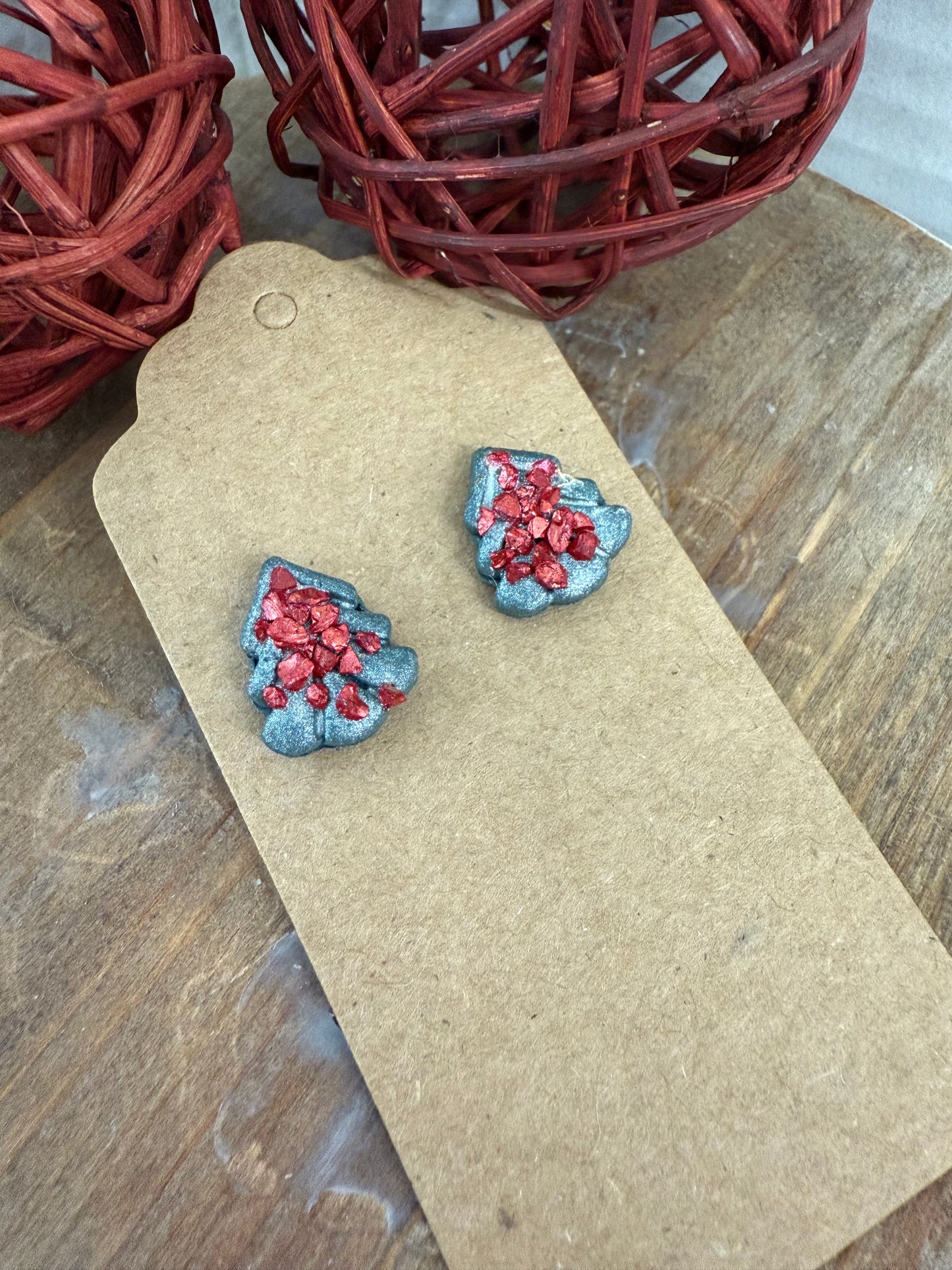 Christmas Tree Green and Red Stud