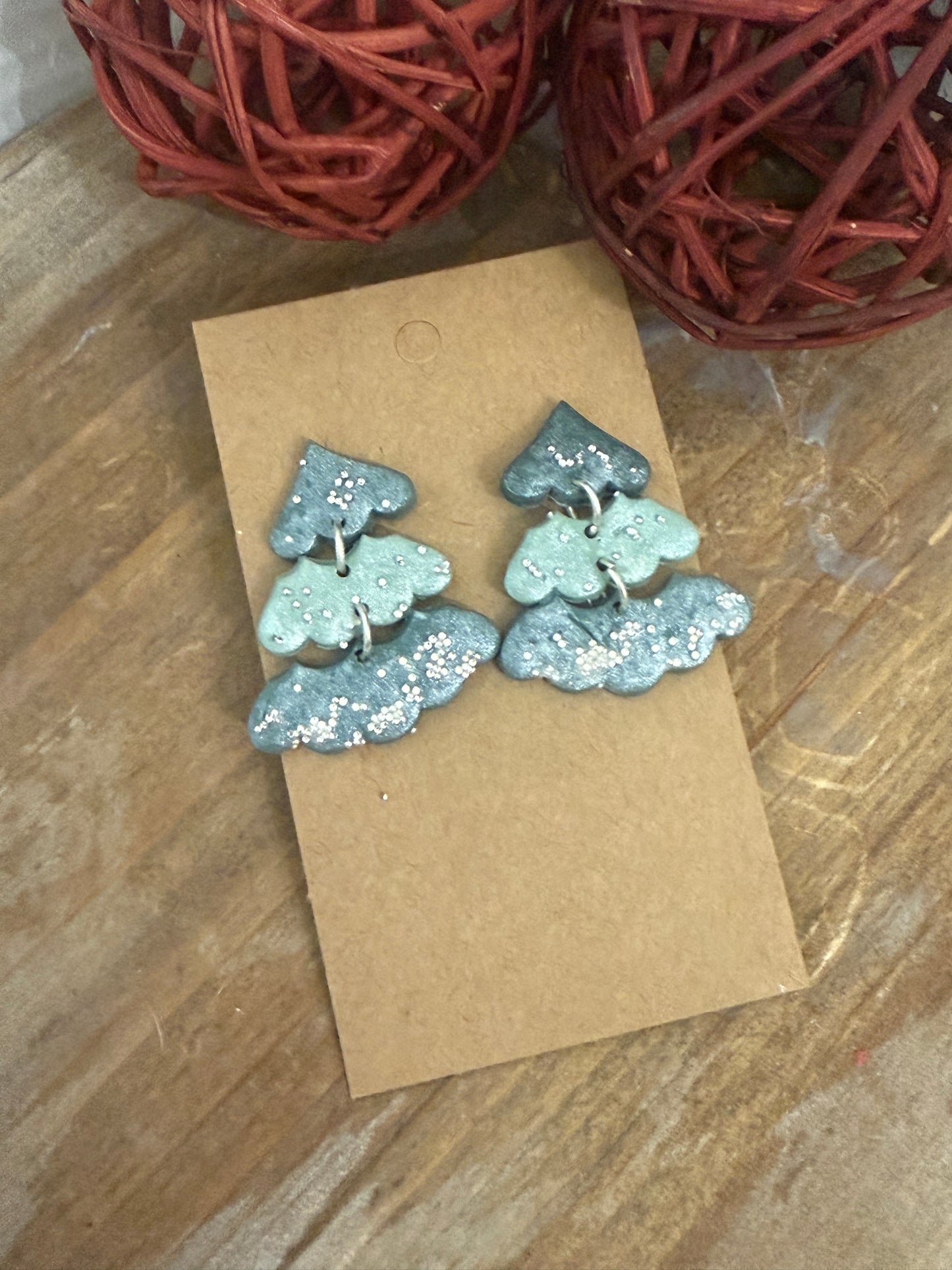 3 Piece Snowy Green Tree post dangle